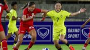 Pertandingan Sepak Bola Wanita Saat Timnas Indonesia Melawan Malaysia