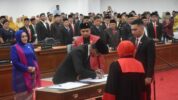 4 Pimpinan DPRD Sulbar Dilantik