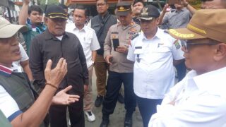 Salah Satu Pengurus Paguyuban Ruko Sentra Niaga Kalimalang (SNK) Bertemu Kepala Dinas Tata Ruang (Kadistura) Bekasi