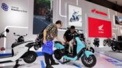 Kecanggihan Honda PCX 160 RoadSync dan Motor Listrik Futuristik di IIMS 2025