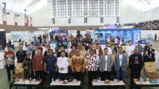 Unhas Career Expo 2025 Resmi Dibuka, Jembatani Lulusan dengan Dunia Industri