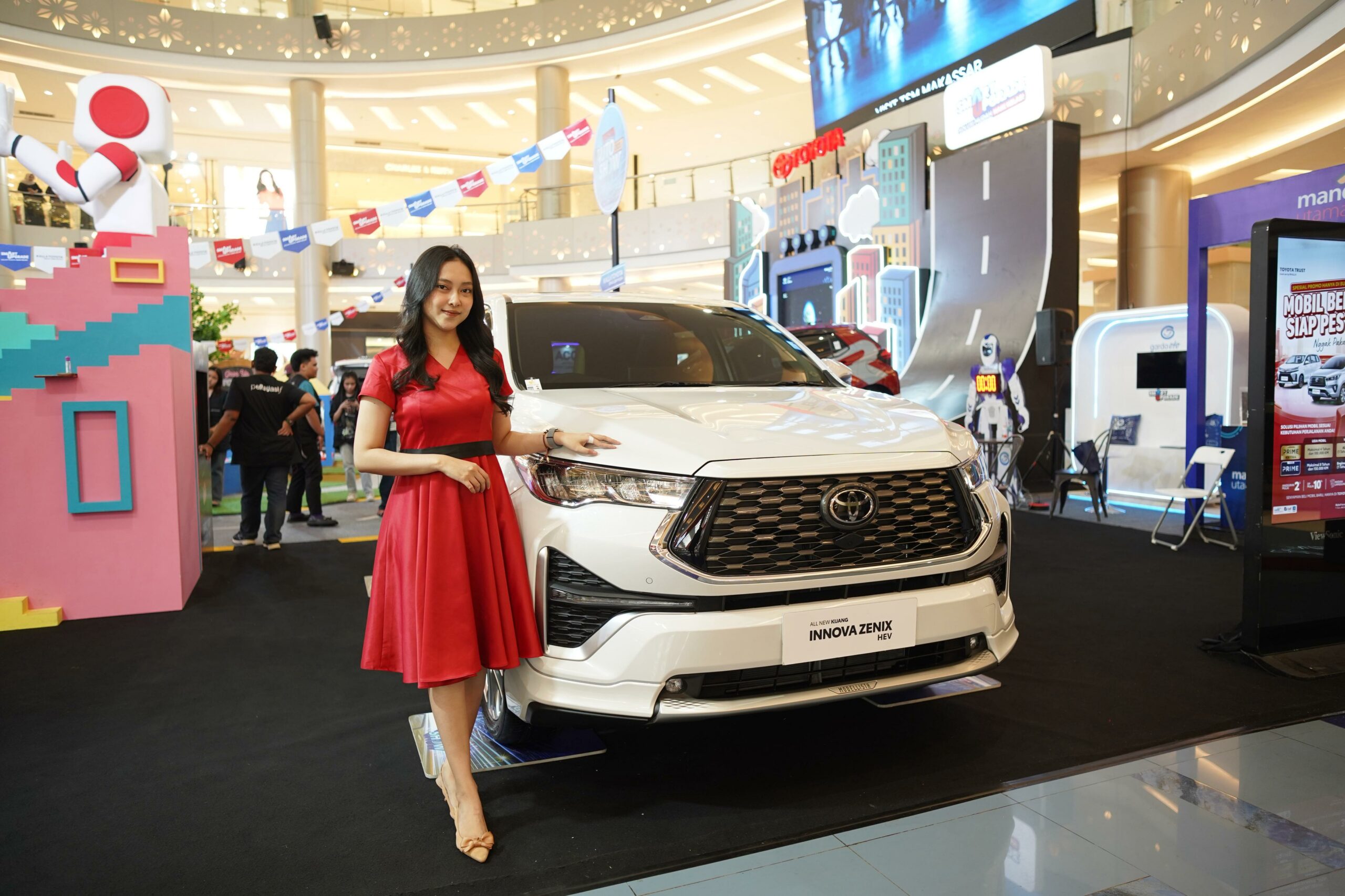 Mobil Hybrid Kian Diminati, Penjualan Kalla Toyota Naik 42 Persen di Sulawesi