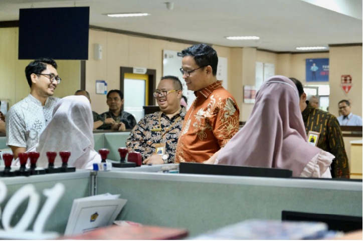 Dirjen Pajak Tekankan Integritas dan Pelayanan Prima Saat Kunjungan ke KPP Makassar Utara