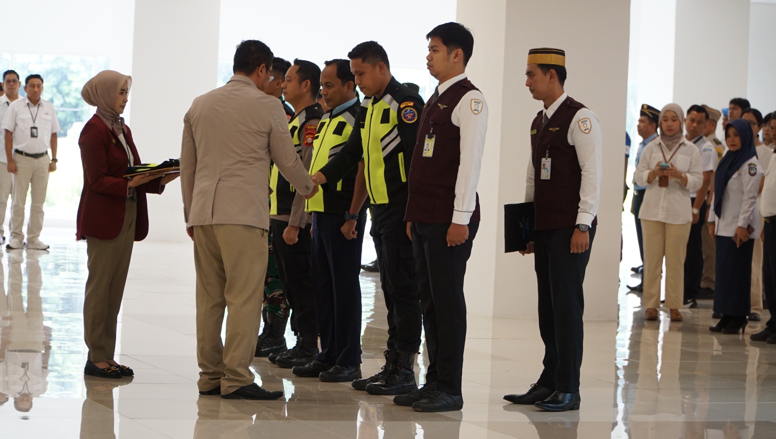 Bandara Internasional Sultan Hasanuddin , Posko Nataru, Nataru, Lonjakan Penumpang